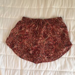 Forever 21 flow flowery red stretch tie shorts